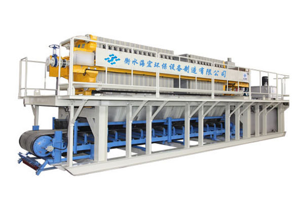 Large integrated automatic diaphragm filter press
